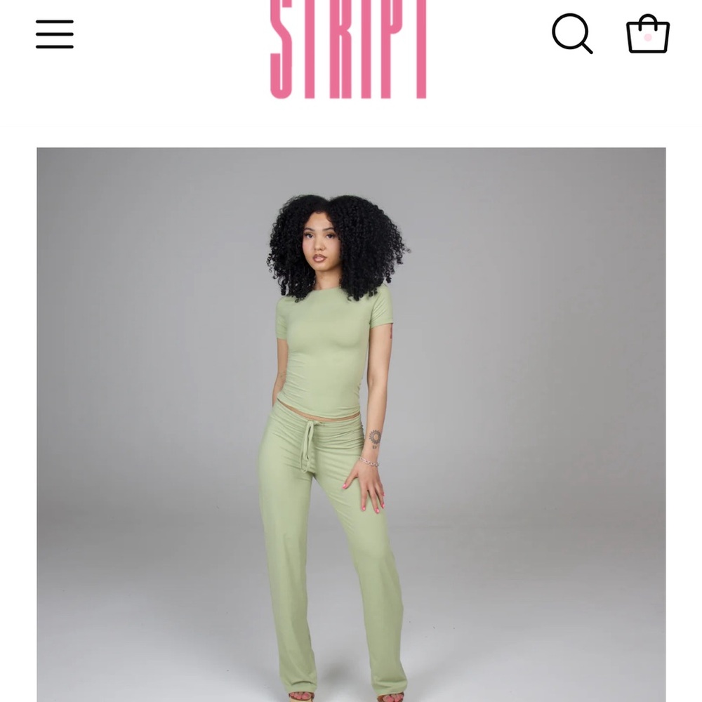 STRIPT Perfect Tee Pistachio *SOLD*